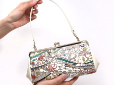 画像5: 【夏限定柄/限定Item】海はひろいな がま口ハンドルクラッチ（金唐柄） (5)